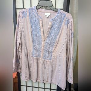 Embroidered J.Jill V-Neck Blouse - Blue and Lavender 🪻